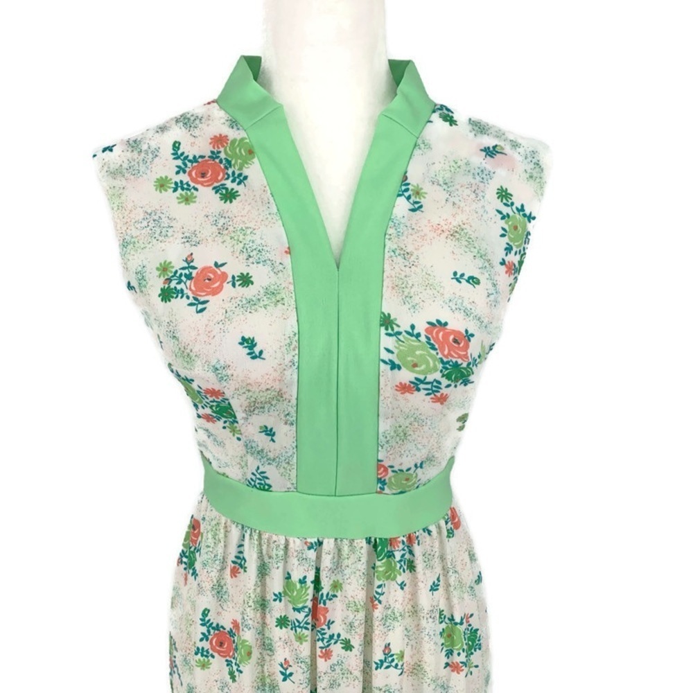 Vintage Floral Polyester Fill Length Sleeveless Dr - Picture 2 of 10